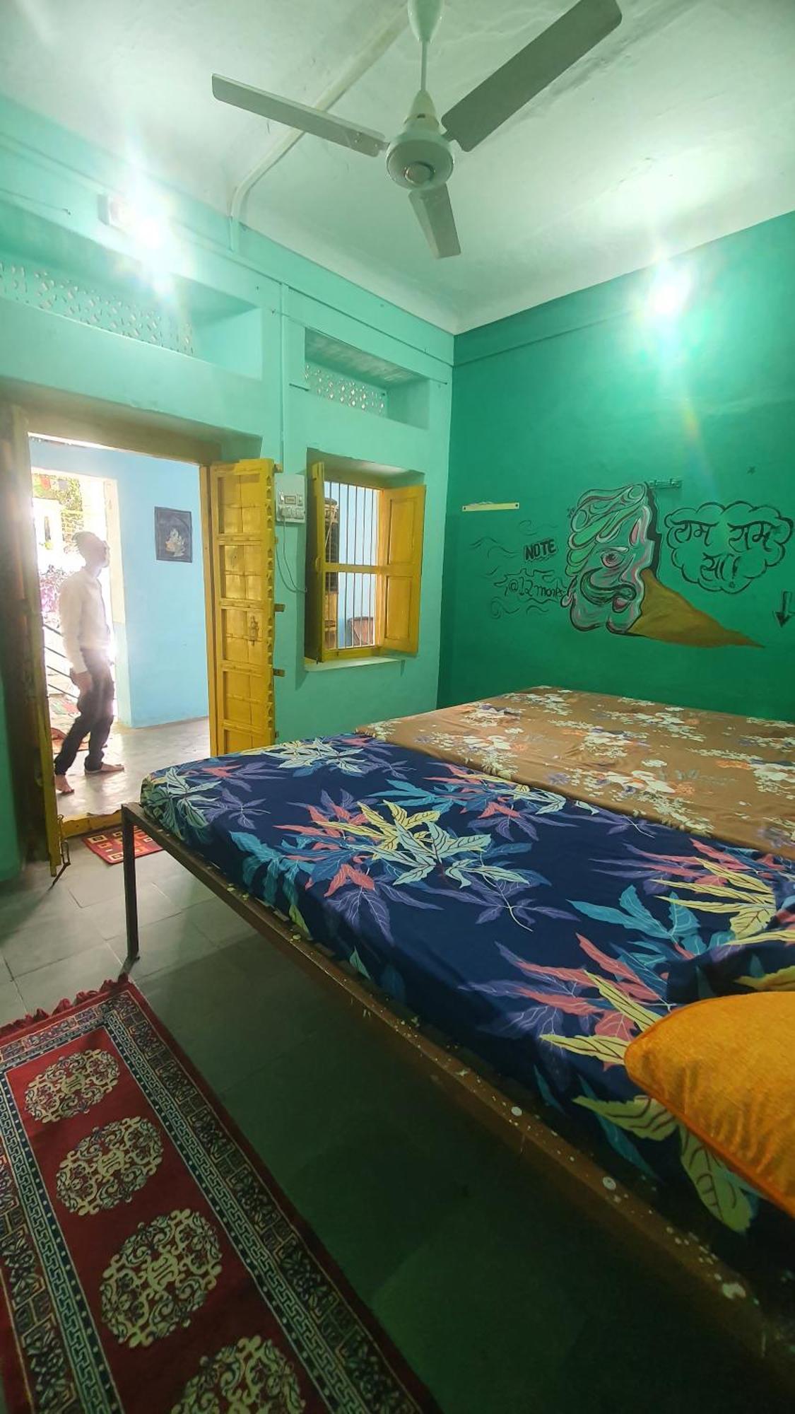 Anand Hostel Пушкар Экстерьер фото